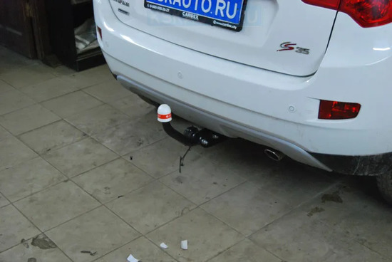 Фаркоп Трейлер для Changan CS35 2013-2022. Фланцевое крепление. Артикул 8400