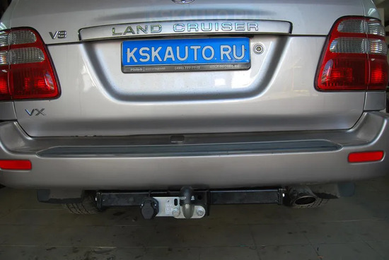 Фаркоп Лидер-Плюс для Lexus LX 470 1997-2007. Фланцевое крепление. Артикул L104-F