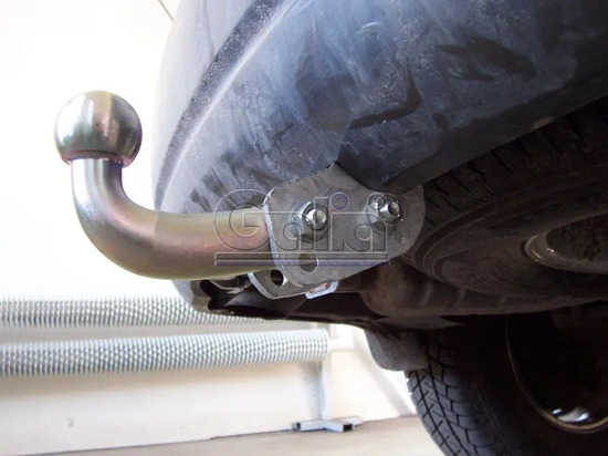 Фаркоп Galia оцинкованный для Kia Sorento I 2002-2006. Артикул K028A