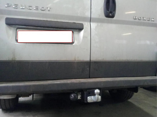 Фаркоп Imiola для Peugeot Boxer L1, L2, L3 Van 2006-2022. Фланцевое крепление. Артикул C.018