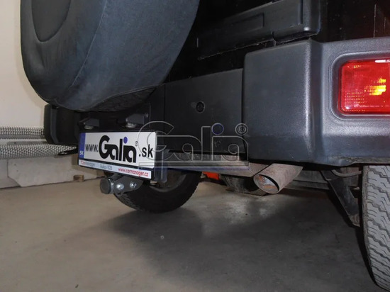 Фаркоп Galia оцинкованный для Jeep Wrangler JK 2007-2018. Быстросъемный крюк. Артикул J008C