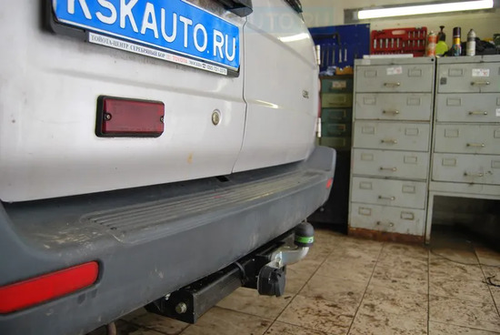 Фаркоп Лидер-Плюс для Toyota Land Cruiser 105 1998-2007 Фланцевое крепление. Артикул T112-FC