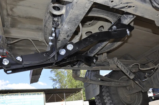 Фаркоп Oris (ранее Bosal) для ГАЗ Газель 3302 борт, 33023 (фермер с двойной кабиной), не подходит для удлиненной базы 1997-2022. Артикул 5608-A