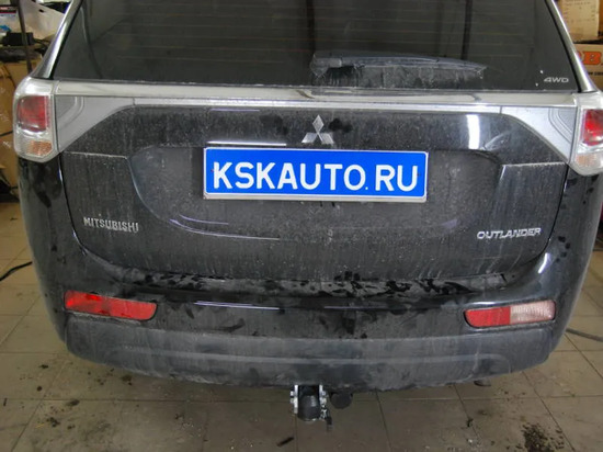 Фаркоп Galia оцинкованный для Mitsubishi Outlander III (не подходит на авто с полноразмерной запаской) 2012-2018. Быстросъемный крюк. Артикул M126C