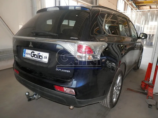 Фаркоп Galia оцинкованный для Mitsubishi Outlander III (не подходит на авто с полноразмерной запаской) 2012-2018. Быстросъемный крюк. Артикул M126C