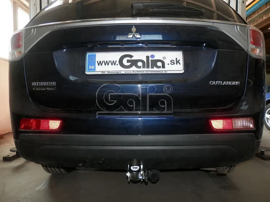 Фаркоп Galia оцинкованный для Mitsubishi Outlander III (не подходит на авто с полноразмерной запаской) 2012-2018. Быстросъемный крюк. Артикул M126C