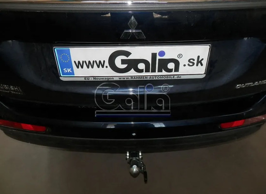Фаркоп Galia оцинкованный для Mitsubishi Outlander III (не подходит на авто с полноразмерной запаской) 2012-2018. Быстросъемный крюк. Артикул M126C