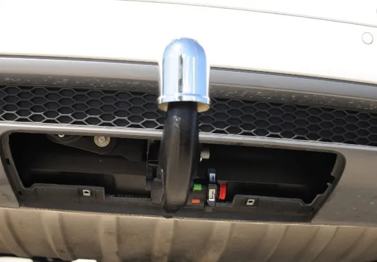 Фаркоп Westfalia для Audi Q7 I (вкл. S-line) 2006-2014. Быстросъемный крюк. Артикул 305415600001