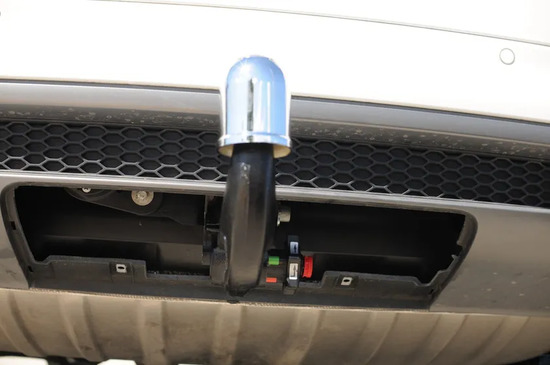 Фаркоп Westfalia для Audi Q7 I (вкл. S-line) 2006-2014. Быстросъемный крюк. Артикул 305415600001
