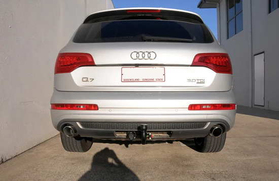 Фаркоп Westfalia для Audi Q7 I (вкл. S-line) 2006-2014. Быстросъемный крюк. Артикул 305415600001