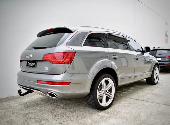 Фаркоп Westfalia для Audi Q7 I (вкл. S-line) 2006-2014. Быстросъемный крюк. Артикул 305415600001
