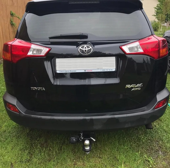 Фаркоп Bizon для Toyota RAV4 IV (CA40) 2013-2019. Быстросъемный крюк. Артикул FA 0160-E