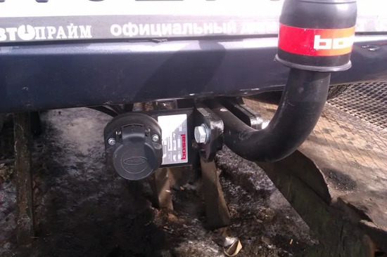 Фаркоп Oris (ранее Bosal) для Renault Symbol I седан 1999-2008. Артикул 2731-A