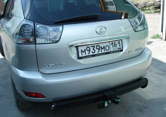 Фаркоп Лидер-Плюс для Toyota Highlander II 2007-2010. Фланцевое крепление. Артикул L101-FC