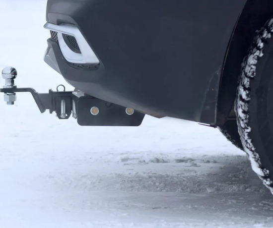 Фаркоп PT Group для Kia Seltos 2019-2022 с нержавеющей накладкой. Быстросъемный крюк. Артикул 06071502