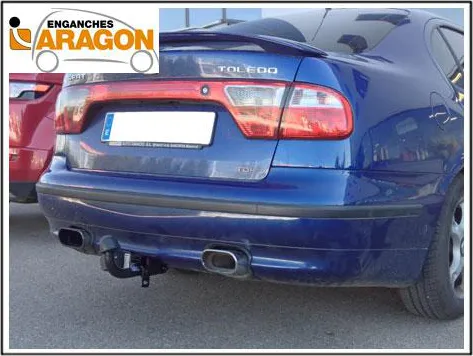 Фаркоп Aragon для Volkswagen Beetle 3дв., кабриолет 1998-2011. Артикул E0402AA