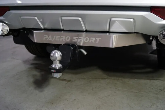 Фаркоп ТСС под американский квадрат для Mitsubishi Pajero Sport III рестайлинг 2021-2022. Артикул TCU00280