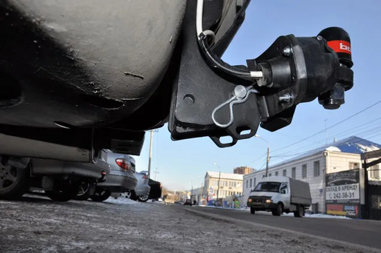 Балка Bosal для фаркопа под квадрат (с шаром типа E) для Mitsubishi Outlander XL 2007-2012. Артикул 4165-E