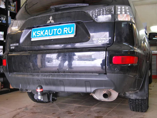 Балка Bosal для фаркопа под квадрат (с шаром типа E) для Mitsubishi Outlander XL 2007-2012. Артикул 4165-E