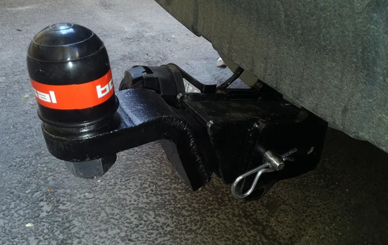 Балка Bosal для фаркопа под квадрат (с шаром типа E) для Mitsubishi Outlander XL 2007-2012. Артикул 4165-E