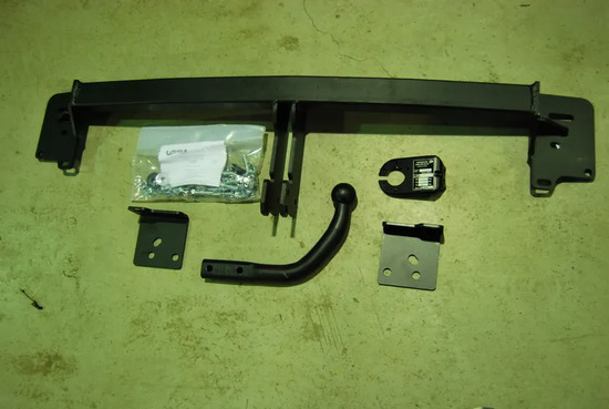 Фаркоп Imiola для Toyota Camry VI V40 седан 2006-2011. Артикул T.054
