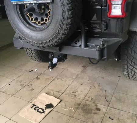 Фаркоп ТСС оцинкованный под американский квадрат для Jeep Wrangler JL 5D (2.0T) 2018-2022. Артикул TCU00134
