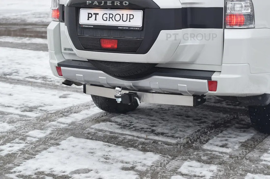 Фаркоп PT Group для Mitsubishi Pajero III 1999-2006 с нержавеющей накладкой. Артикул MPJ991101