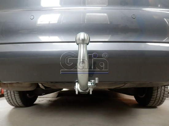 Фаркоп Galia оцинкованный для Skoda Octavia A5 седан, универсал 2004-2013. Быстросъемный крюк. Артикул S086C