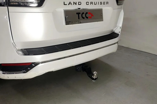 Фаркоп ТСС под американский квадрат для Toyota Land Cruiser 300 2021-2022. Артикул TCU00288