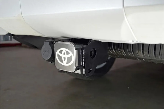 Фаркоп ТСС под американский квадрат для Toyota Land Cruiser 300 2021-2022. Артикул TCU00288