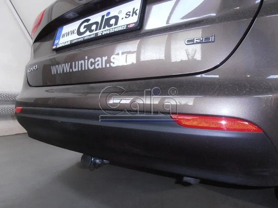 Фаркоп Galia оцинкованный для Kia Ceed II универсал 2012-2018. Быстросъемный крюк. Артикул H088C