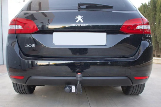 Фаркоп Aragon для Citroen C4 Picasso II (вкл. Grand) 2013-2018. Артикул E1220BA