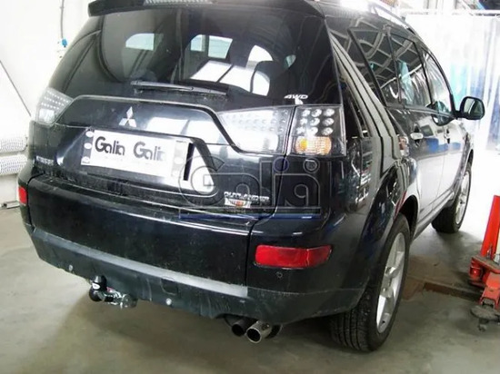 Фаркоп Galia оцинкованный для Mitsubishi Outlander XL 2007-2012. Быстросъемный крюк. Артикул C054C
