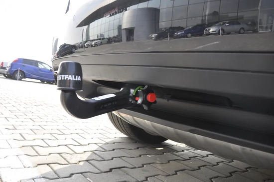 Фаркоп Westfalia для Porsche Cayenne II (без зап.колеса) 2010-2017. Быстросъемный крюк. Артикул 321736600001