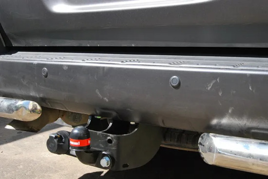 Фаркоп Oris (ранее Bosal) для Toyota Land Cruiser 200 2007-2022. Фланцевое крепление. Артикул 3054-F