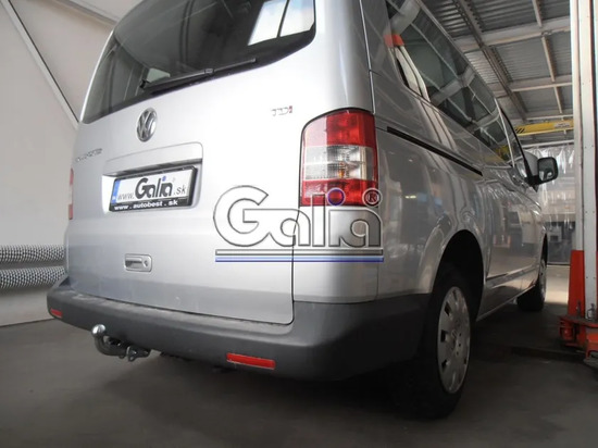 Фаркоп Galia оцинкованный для Volkswagen Transporter T5 (вкл. 4WD) 2003-2015. Артикул V064A