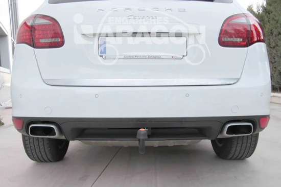 Фаркоп Aragon (быстросъемный крюк, вертикальное крепление) для Volkswagen Touareg II 4x4 2010-2017.. Артикул E6710AV