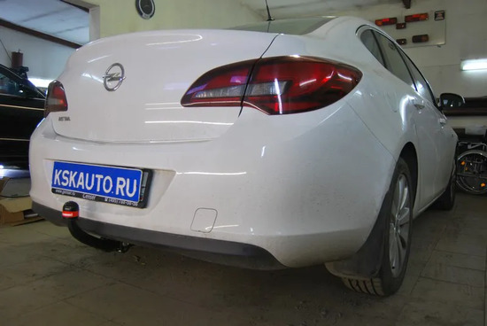 Фаркоп Oris (ранее Bosal) для Opel Astra J седан 2012-2015. Артикул 1184-A