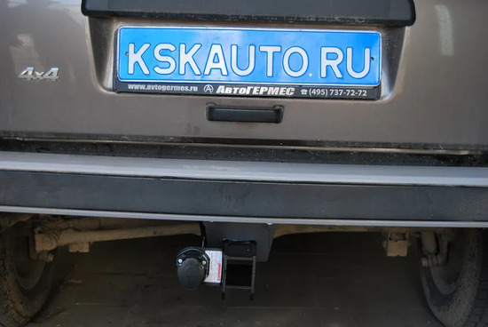 Фаркоп Oris (ранее Bosal) для Lada 4x4 2131 1995-2022. Артикул 1238-E