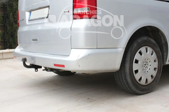 Фаркоп Aragon для Volkswagen Caravelle T5 2003-2015. Артикул E6706DA