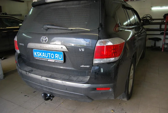 Фаркоп Imiola для Toyota Highlander II 2010-2013. Артикул T.050
