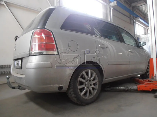 Фаркоп Galia оцинкованный для Opel Zafira B 2005-2012. Быстросъемный крюк. Артикул O052C