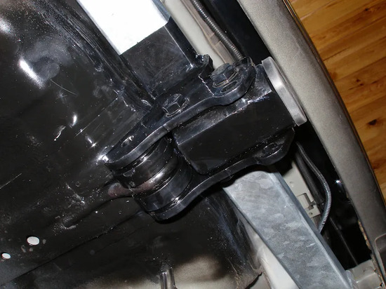 Фаркоп Galia оцинкованный для Honda CR-V III 2006-2012. Быстросъемный крюк. Артикул H074C