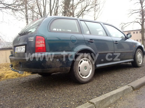 Фаркоп Galia оцинкованный для Skoda Octavia A4 1996-2004 седан, универсал. Артикул S085A