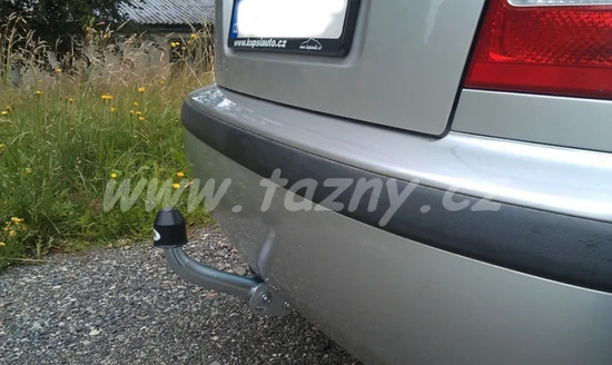 Фаркоп Galia оцинкованный для Skoda Octavia A4 1996-2004 седан, универсал. Артикул S085A