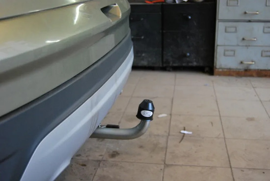Фаркоп Galia оцинкованный для Ford Kuga I 2008-2012. Быстросъемный крюк. Артикул F113C