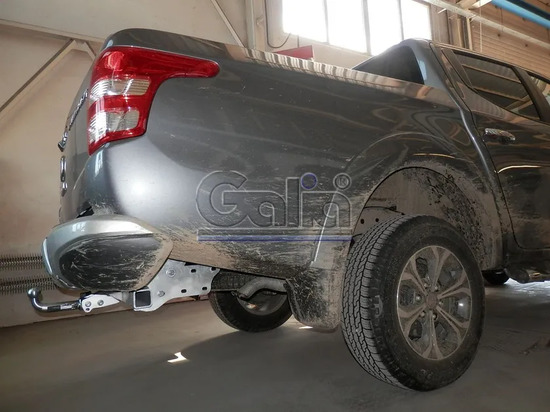 Фаркоп Galia оцинкованный для Mitsubishi L200 IV 2006-2015. Быстросъемный крюк. Артикул M120C