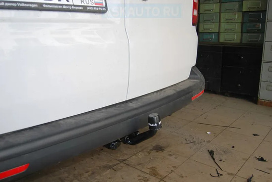 Фаркоп Westfalia для Volkswagen Caravelle T5 Van (вкл. 4-Motion; искл. Rockton) 2003-2015. Быстросъемный крюк. Артикул 321651600001