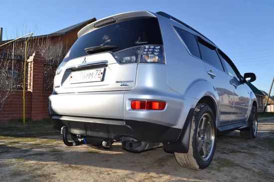 Фаркоп Imiola для Peugeot 4007 2007-2012. Быстросъемный крюк. Артикул Y.A24