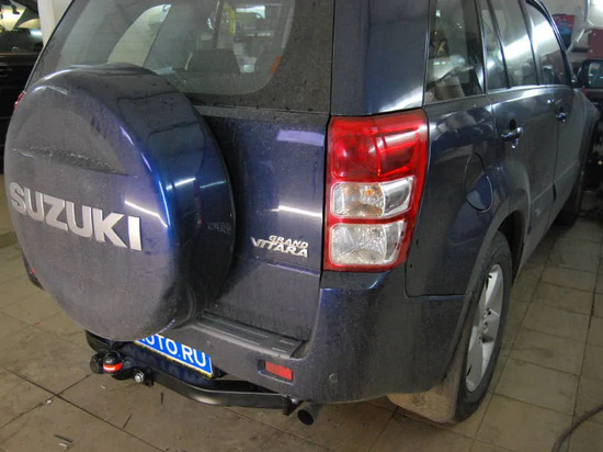 Фаркоп Oris (ранее Bosal) для Suzuki Grand Vitara III 5-дв. 2005-2015. Фланцевое крепление. Артикул 2850-F